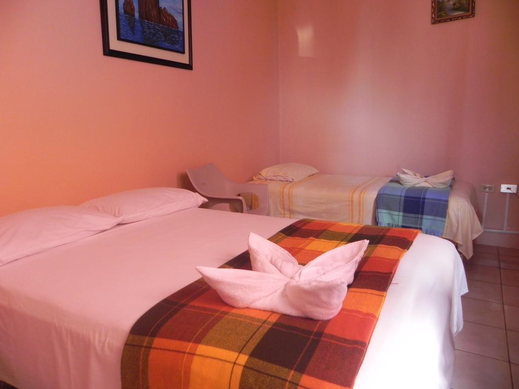 Hostal La Posada De Jose Carlos Puerto Baquerizo Moreno Værelse billede