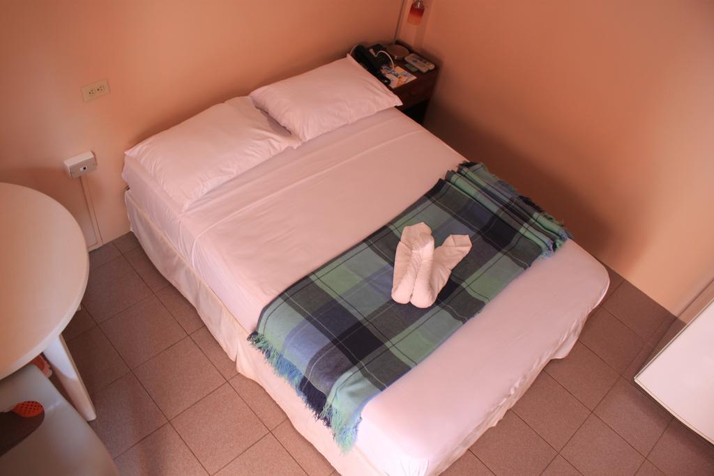 Hostal La Posada De Jose Carlos Puerto Baquerizo Moreno Eksteriør billede